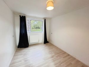 Bedroom- click for photo gallery